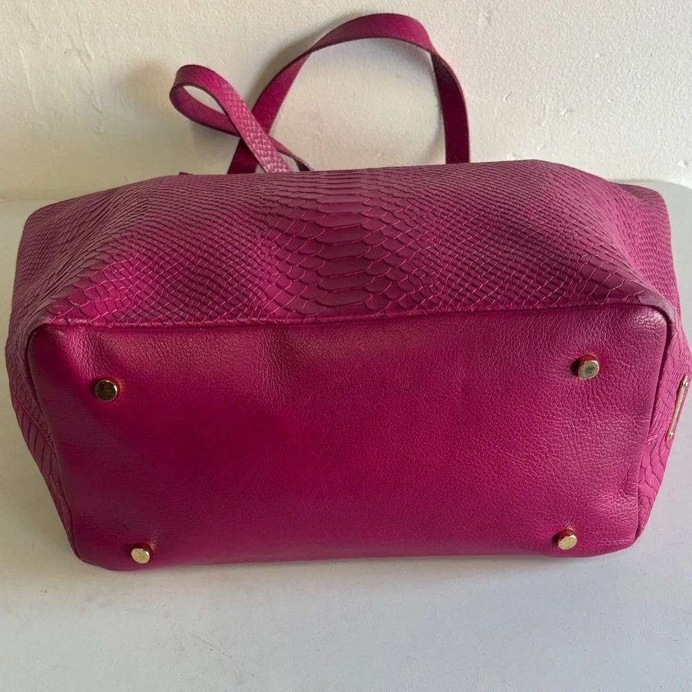 GiGi New York Fuchsia Textured Tote